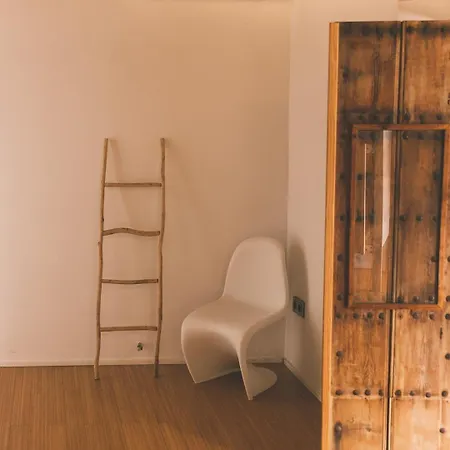 Tatil Evi Acogedora Casa Con Piscina En El Centro Historico Sevilla